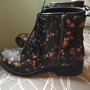 Floral combat boots
